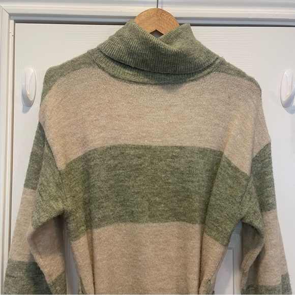 FRNCH Diana Midi Sweater Dress Women’s Small Striped Green Cream Slits Belted - Picture 4 of 11